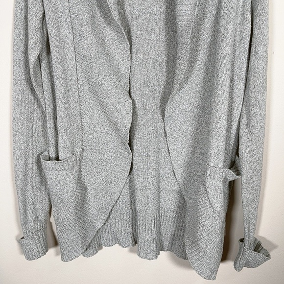 Urban Outfitters Silence + Noise Cocoon Grey Cardigan - Picture 5 of 13